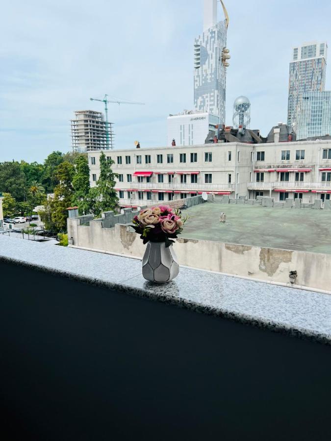 Old Batumi Apartment Bagian luar foto
