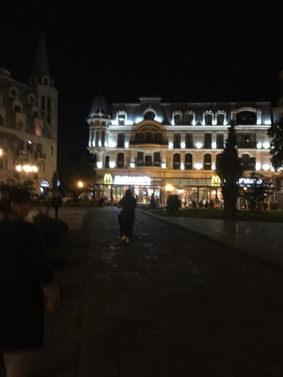 Old Batumi Apartment Bagian luar foto